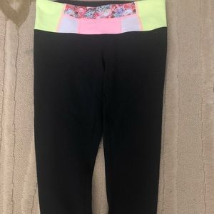 Lulu Lemon Cropped Leggings